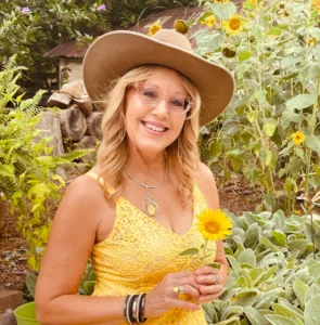 Honey-Bee entertainment